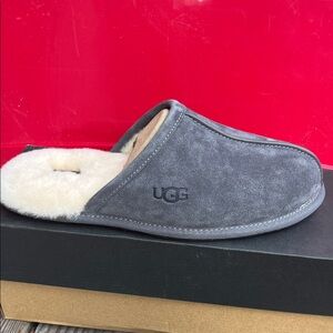 UGG Men's Gray Suede Loafers